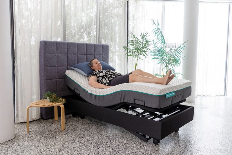 Adjustable bed in the zero-gravity position
