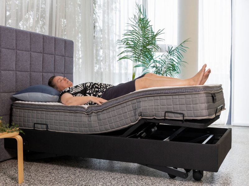 Cosmos Mattress - Neo Plus Base - Leg Elevation